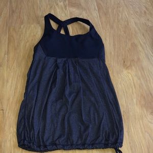 Lululemon active tank top padded size 8